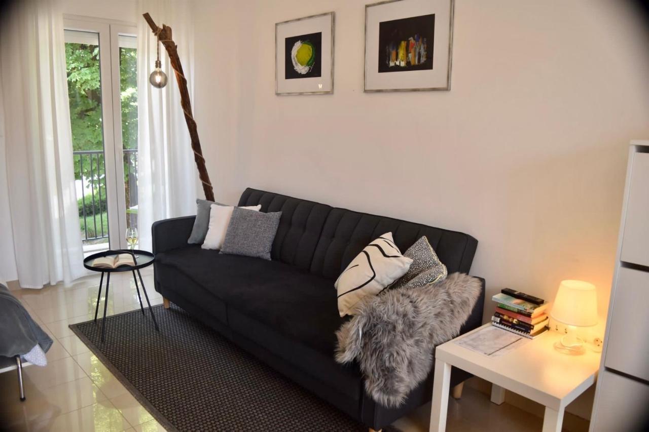 Studio Apartment Stazion With Free Parking Pazin Esterno foto