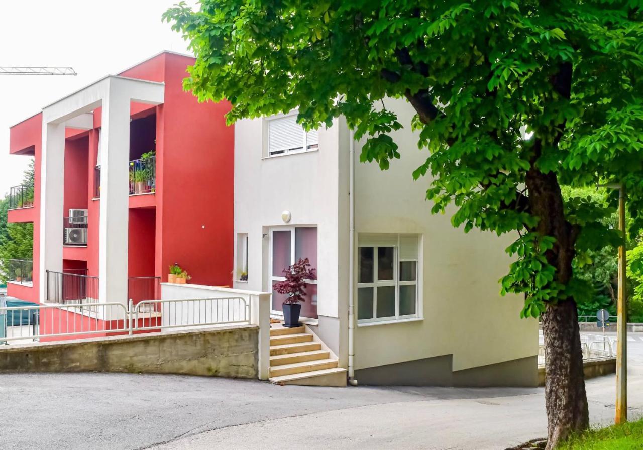 Studio Apartment Stazion With Free Parking Pazin Esterno foto