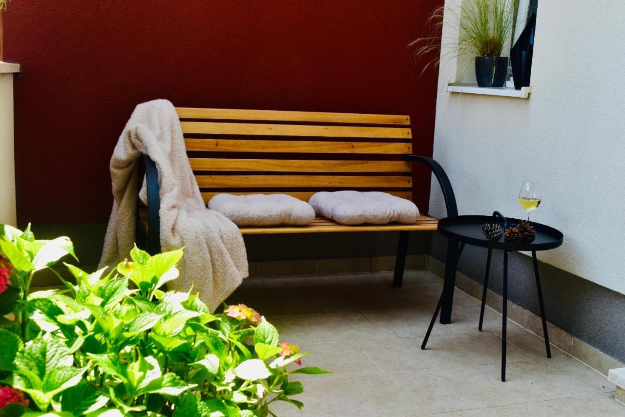 Studio Apartment Stazion With Free Parking Pazin Esterno foto